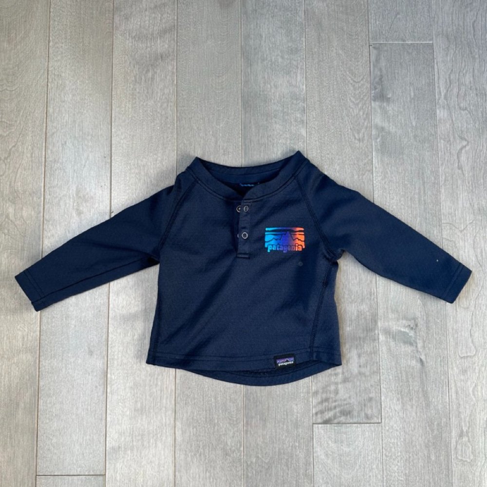 Patagonia Baby Capilene Midweight Henley 3 - 6 Months